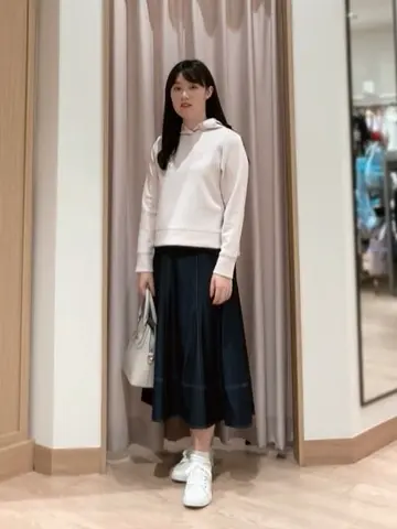 ANY SIS 濱口 コーディネート画像