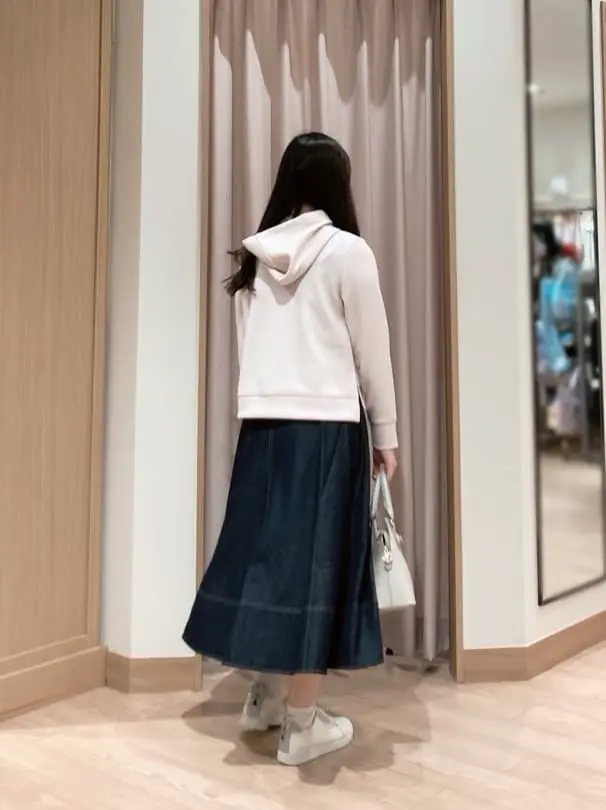 ANY SIS 濱口 コーディネート画像