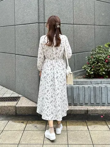 ANY SIS みぃ コーディネート画像