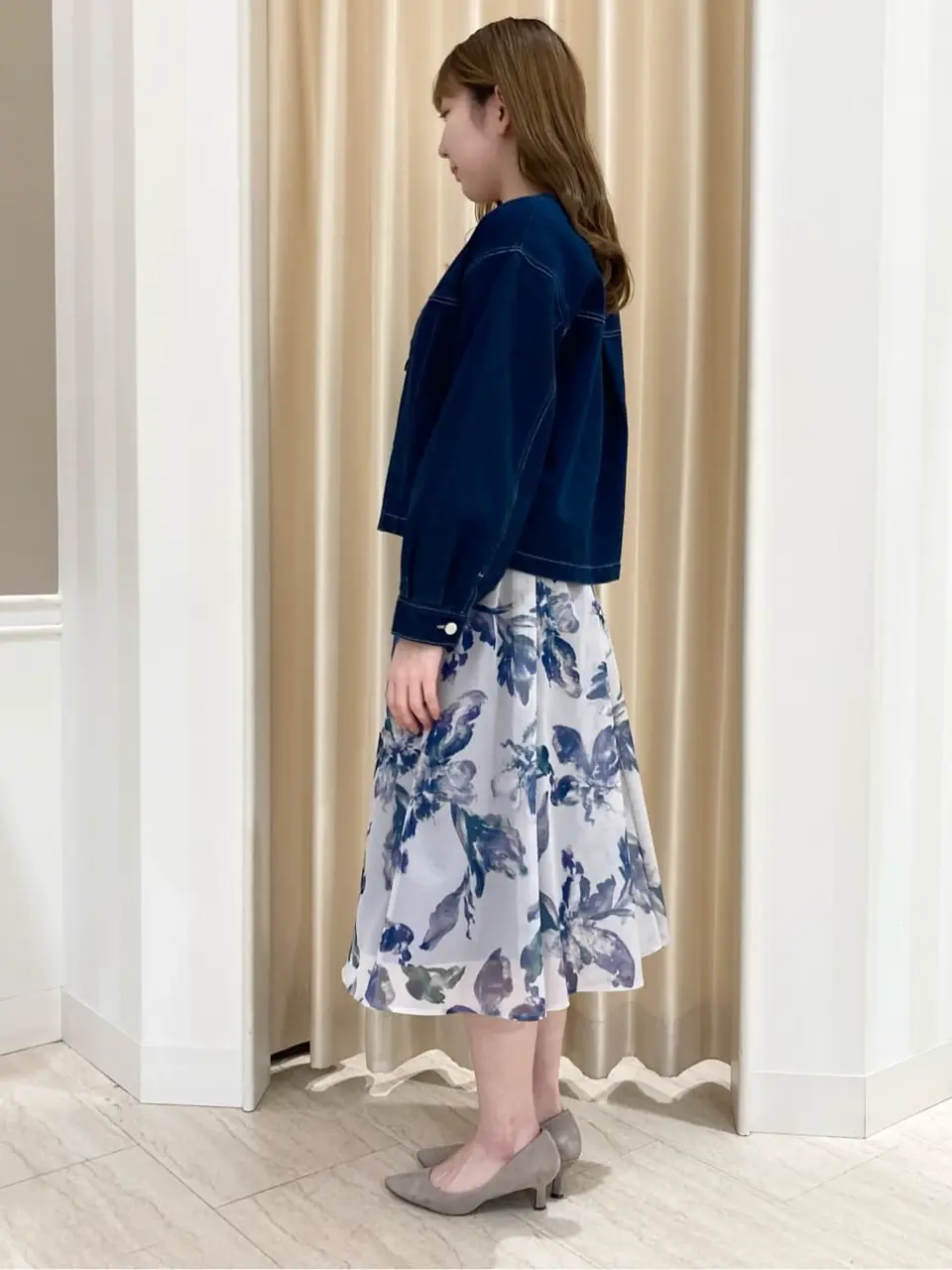 ANY SIS 伊藤 コーディネート画像