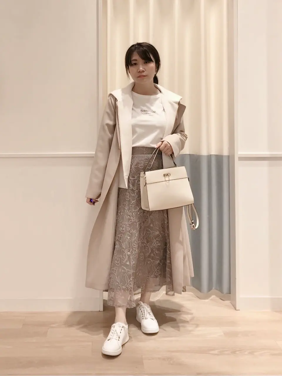 ANY SIS スタッフ コーディネート画像