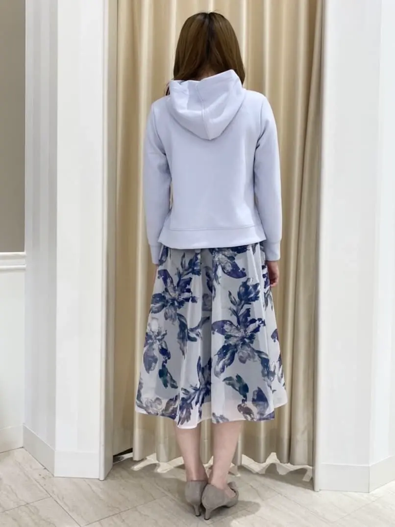 ANY SIS 伊藤 コーディネート画像