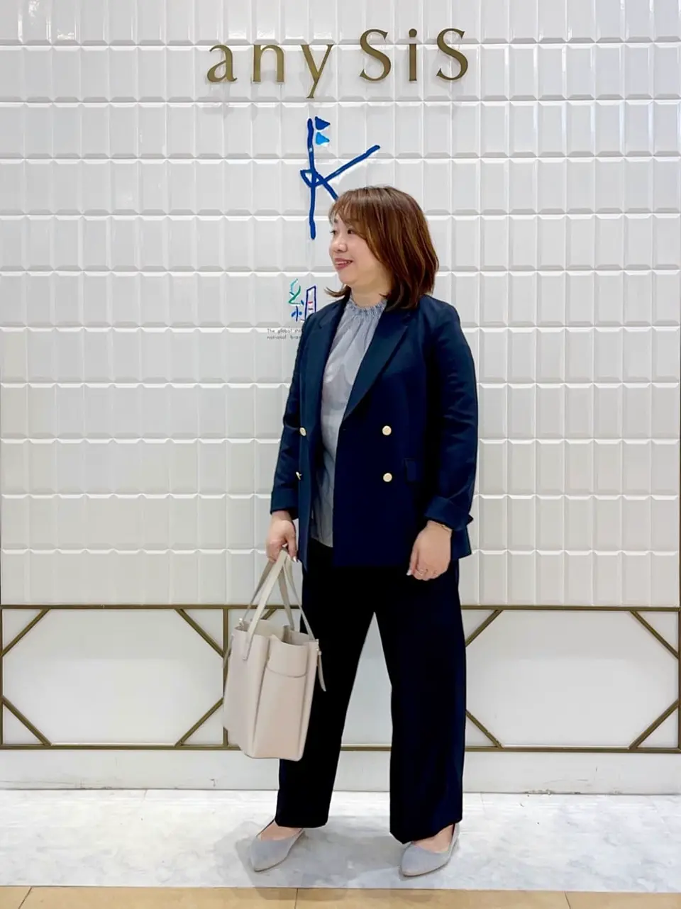 ANY SIS 中山 コーディネート画像
