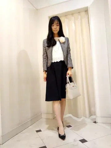 ANY SIS スタッフ コーディネート画像