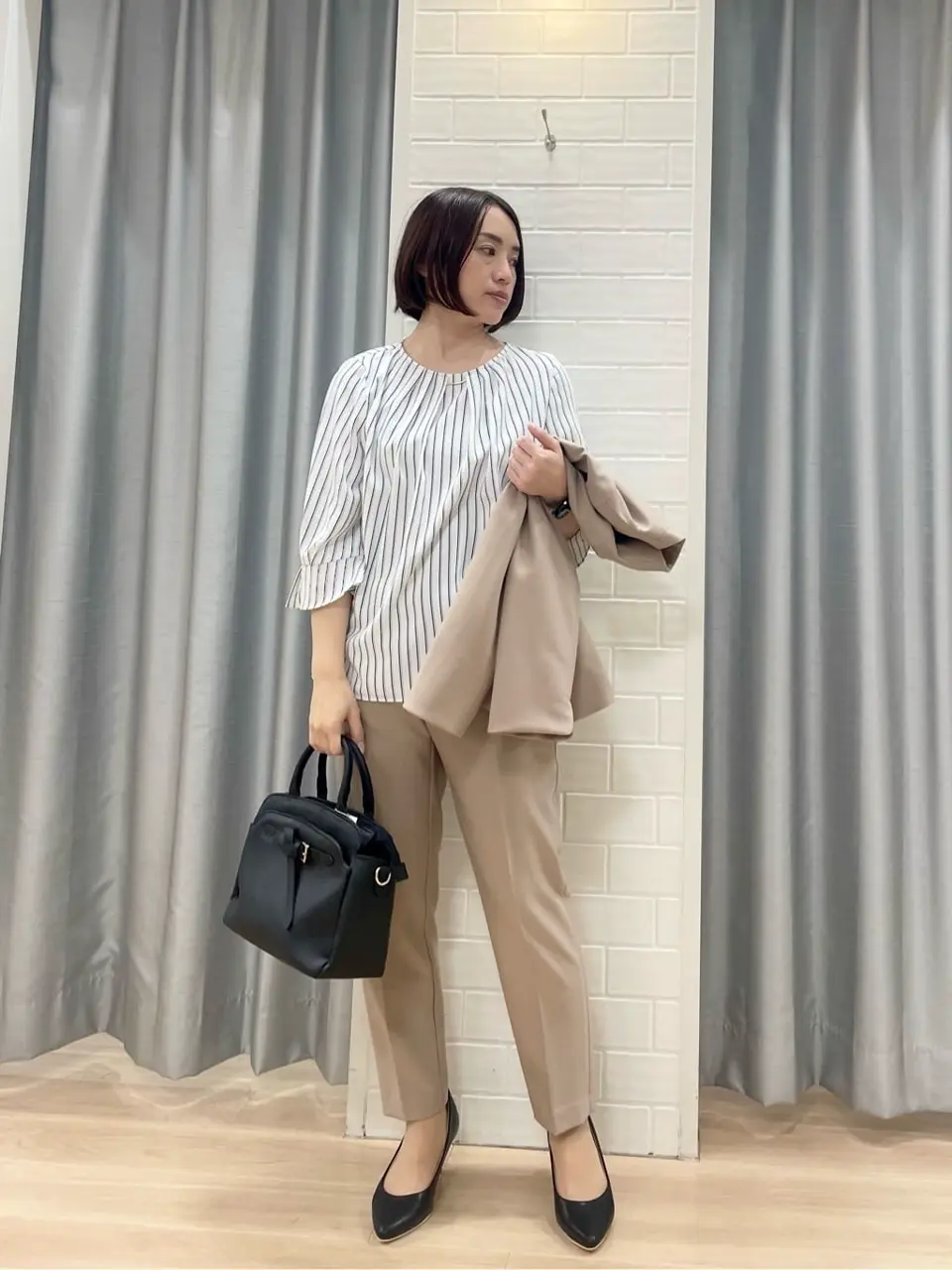 ANY SIS 丸岡 コーディネート画像