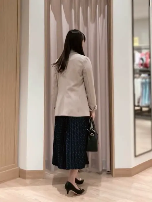 ANY SIS 濱口 コーディネート画像