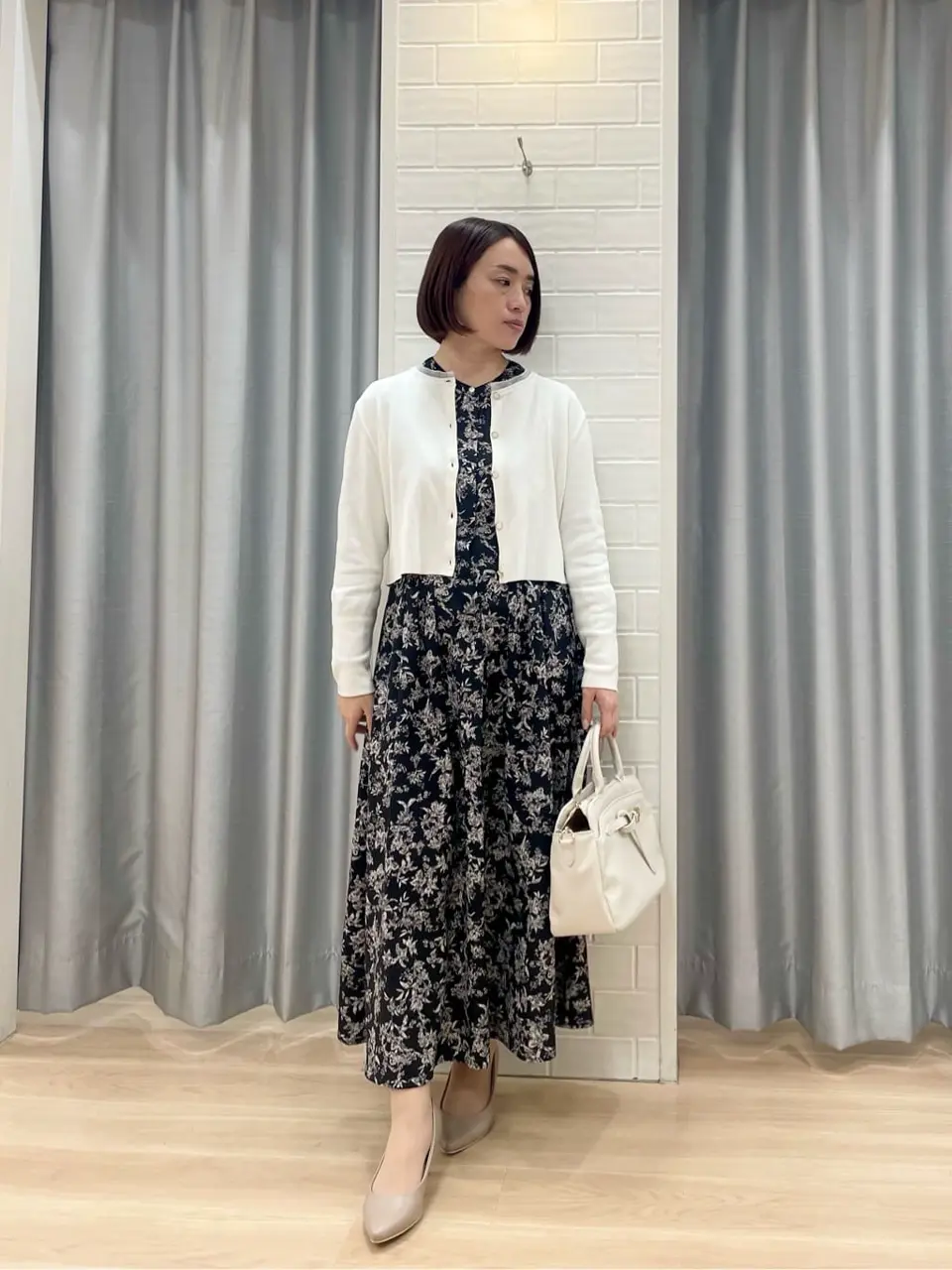 ANY SIS 丸岡 コーディネート画像