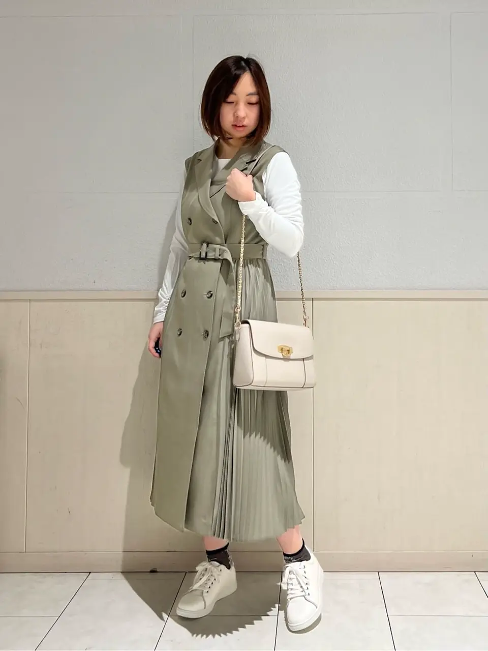 ANY SIS 村上 コーディネート画像