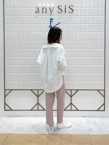 ANY SIS 上田 コーディネート画像