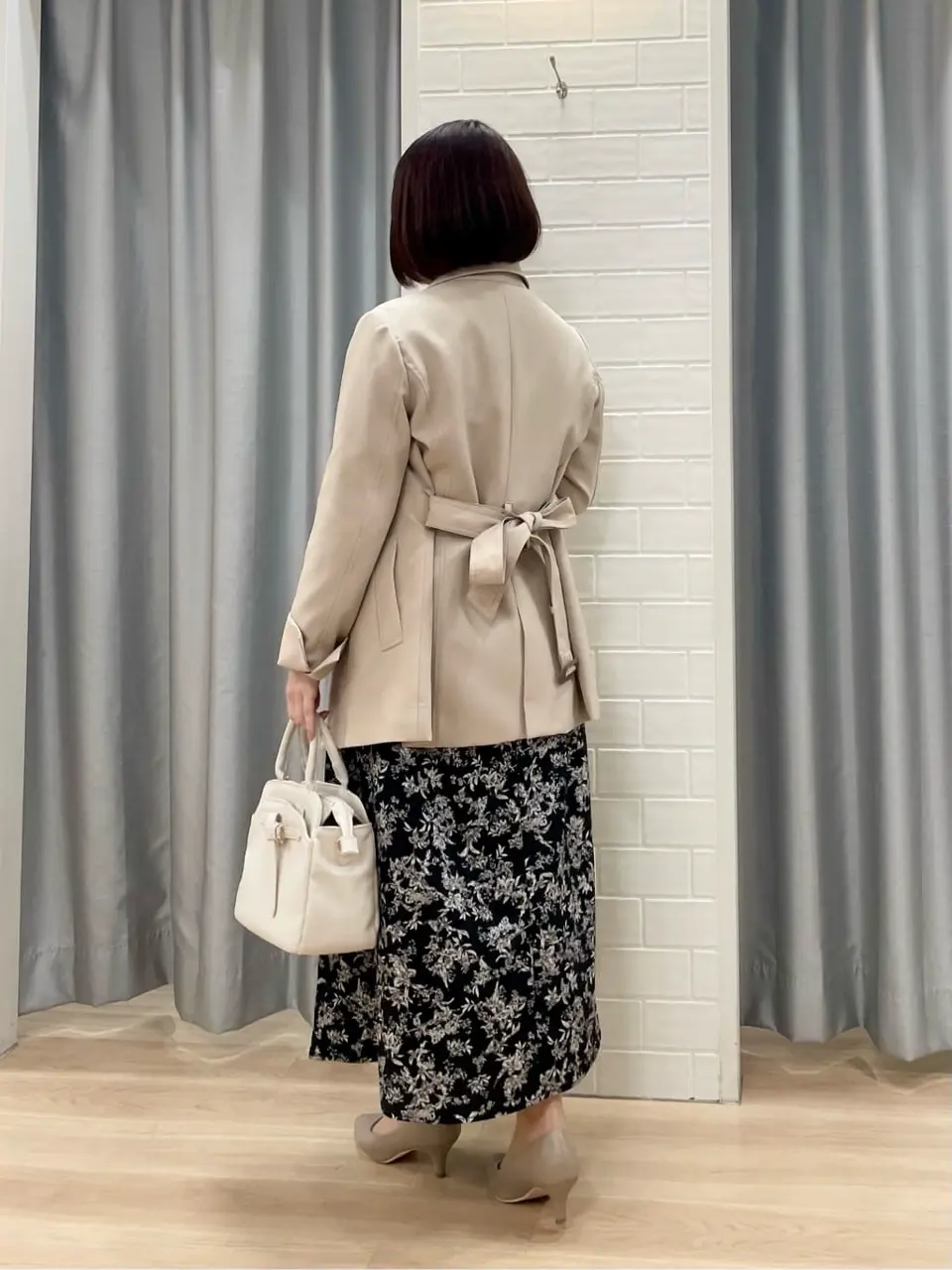 ANY SIS 丸岡 コーディネート画像