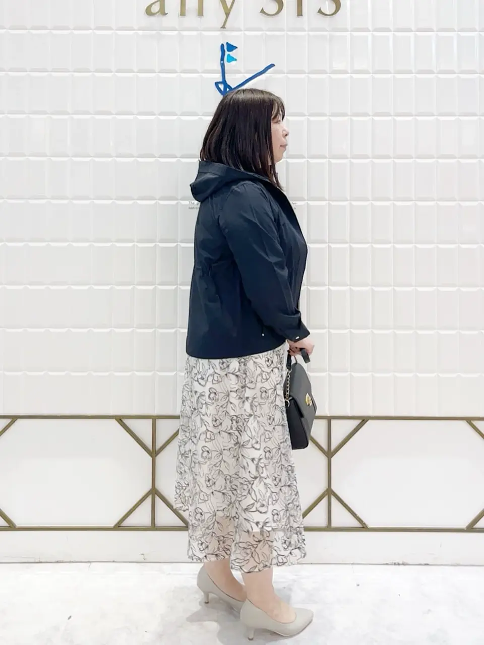 ANY SIS 西田 コーディネート画像