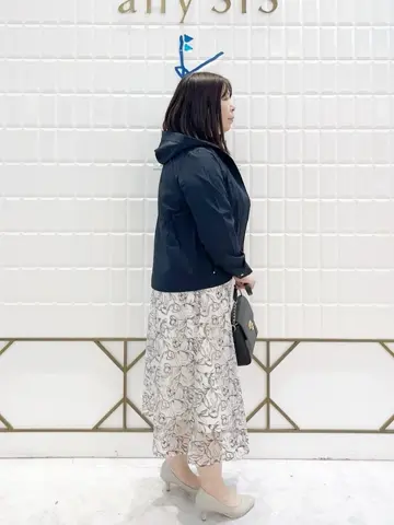 ANY SIS 西田 コーディネート画像