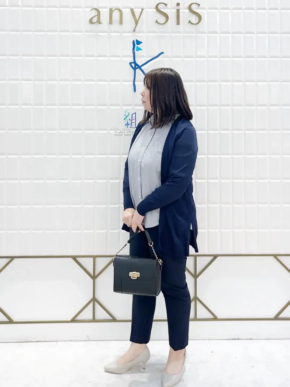 ANY SIS 西田 コーディネート画像