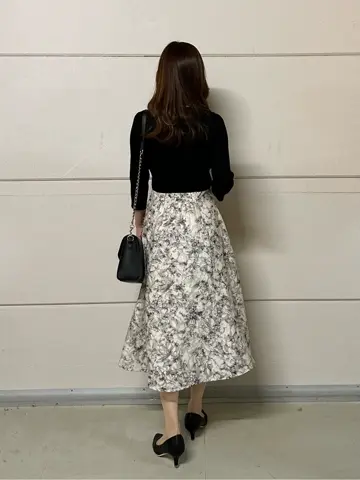 ANY SIS みぃ コーディネート画像