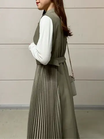 ANY SIS みぃ コーディネート画像