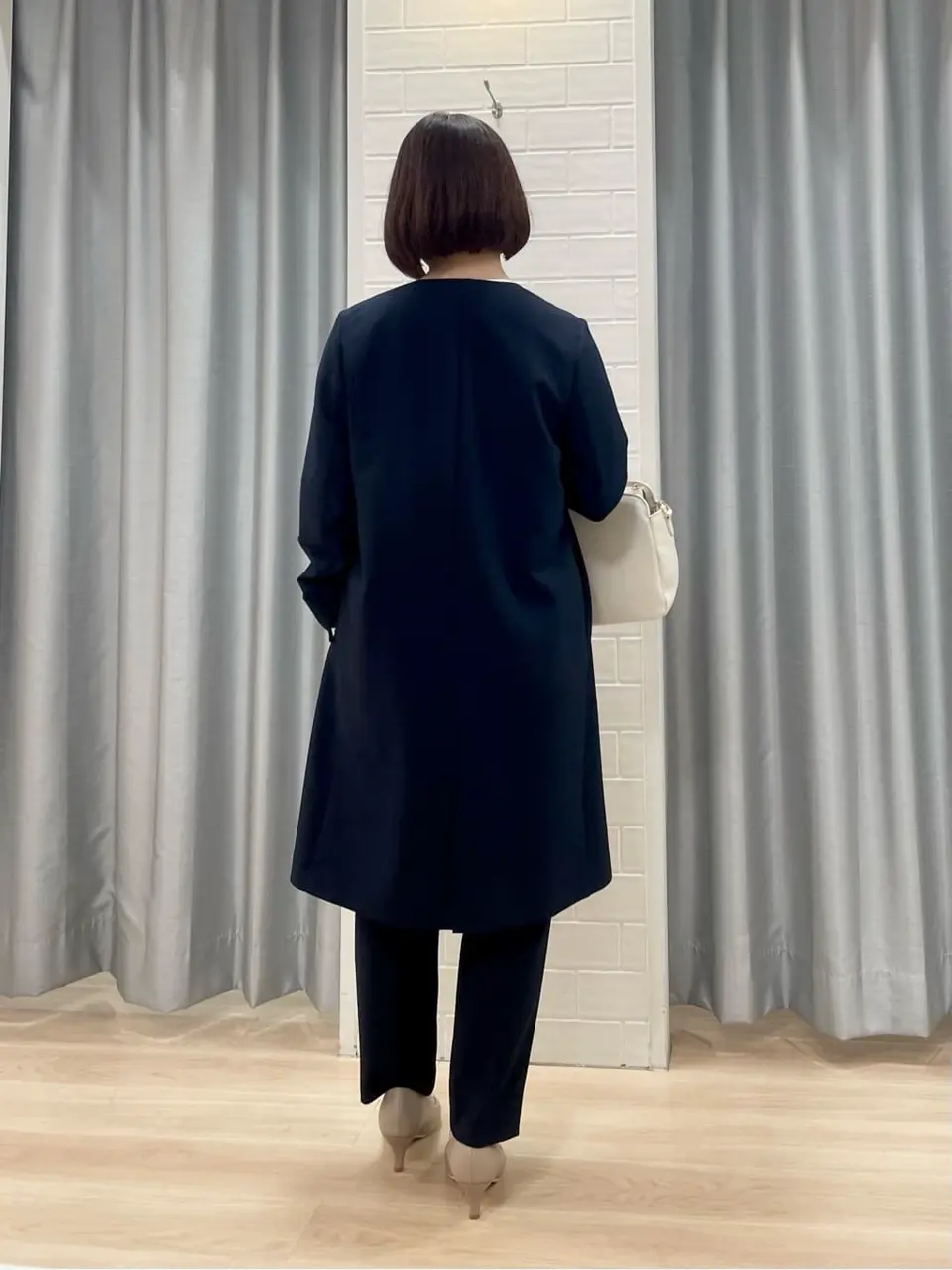 ANY SIS 丸岡 コーディネート画像