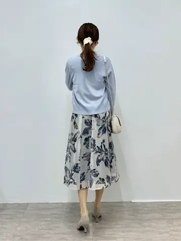 ANY SIS みぃ コーディネート画像