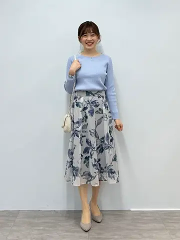 ANY SIS みぃ コーディネート画像