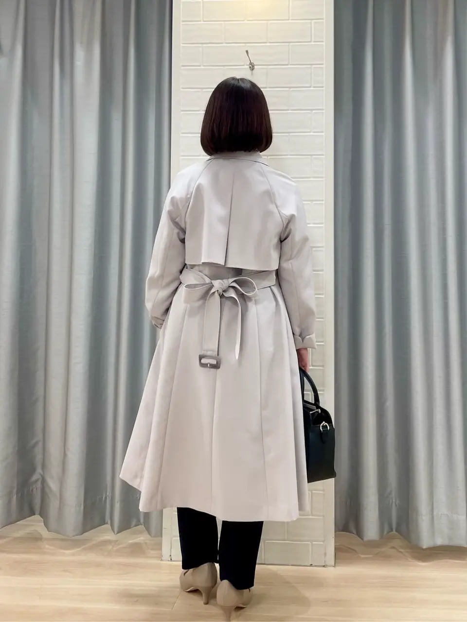 ANY SIS 丸岡 コーディネート画像