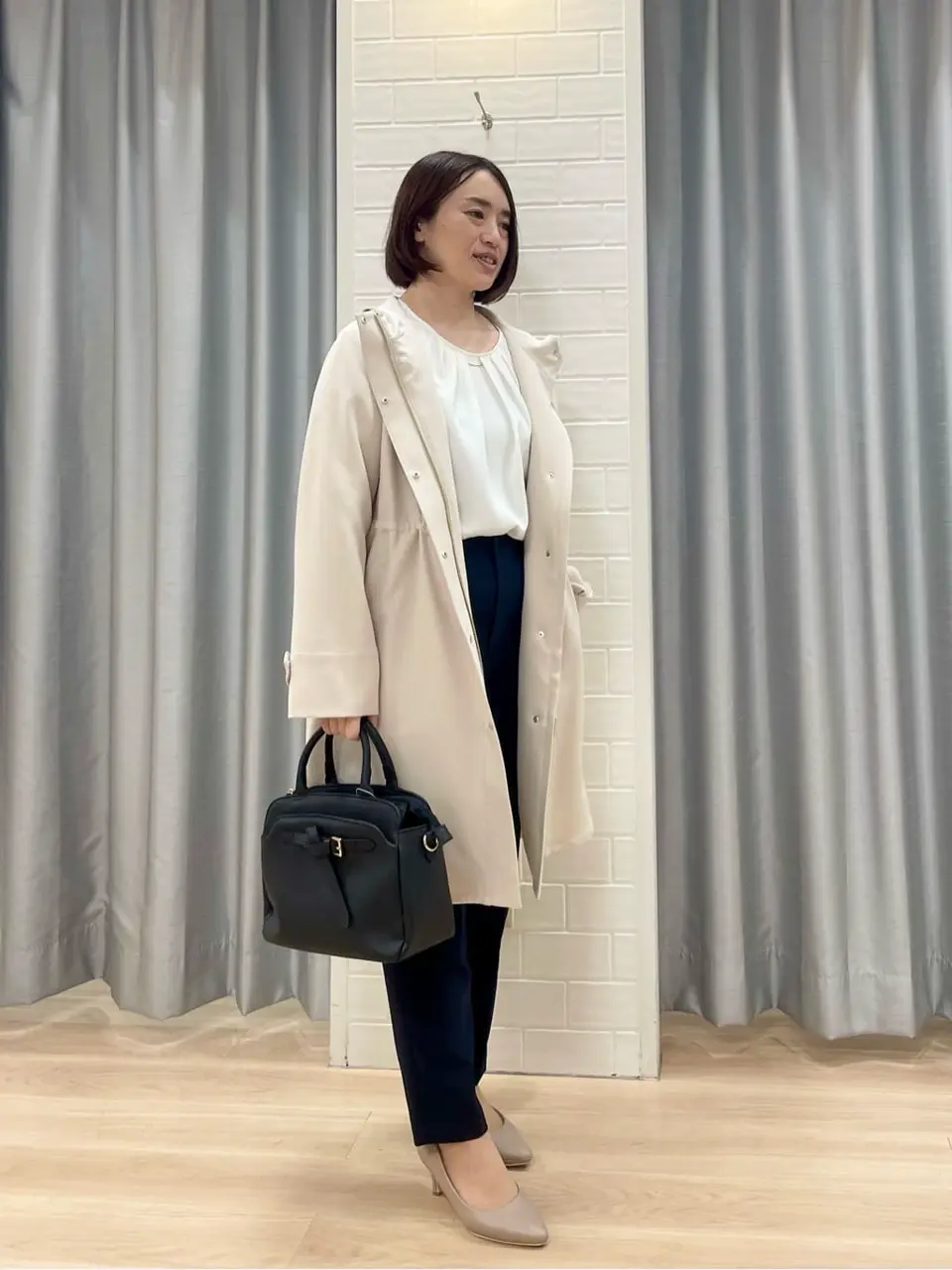 ANY SIS 丸岡 コーディネート画像