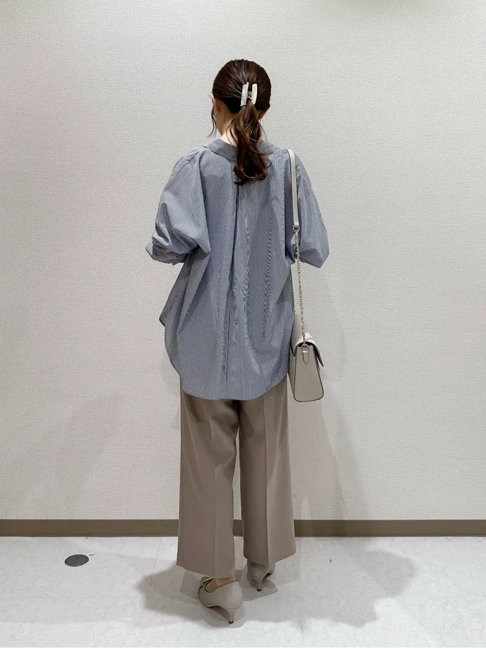 ANY SIS みぃ コーディネート画像