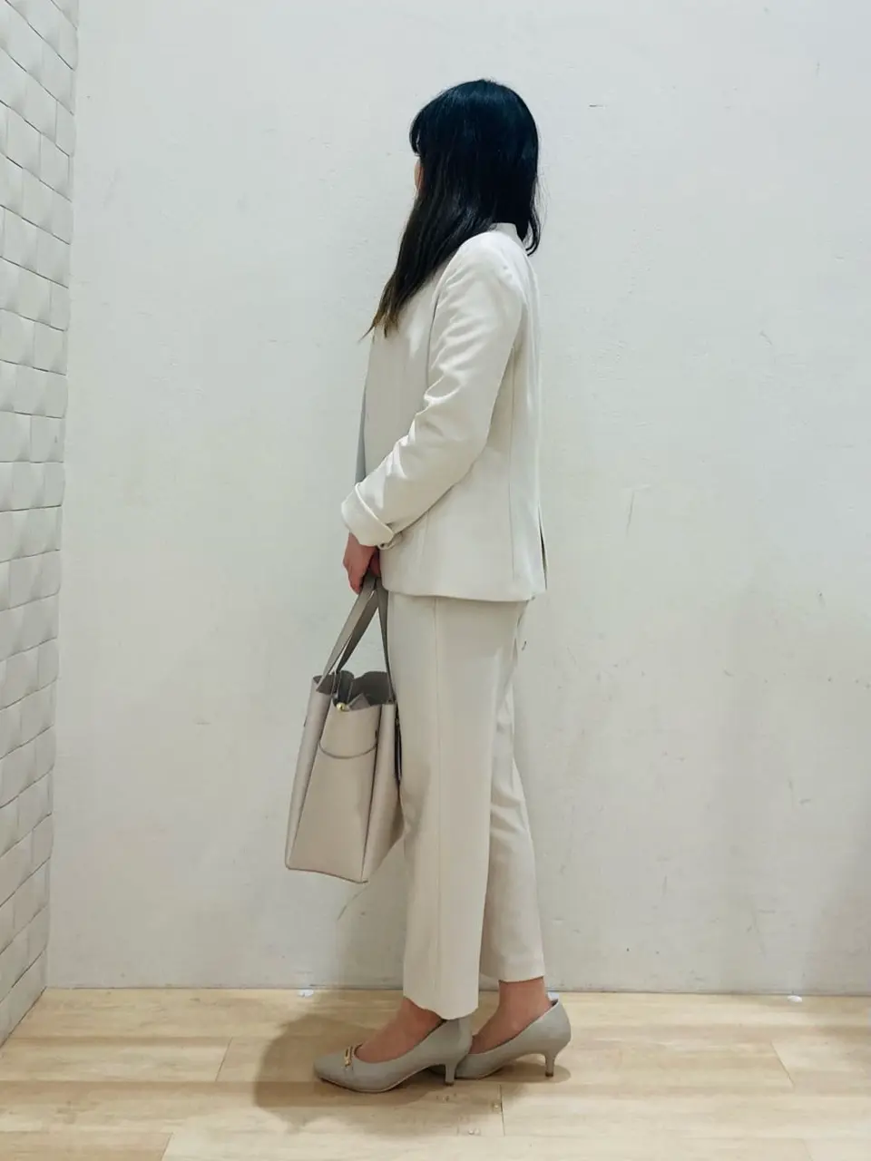 ANY SIS 川根　彩 コーディネート画像