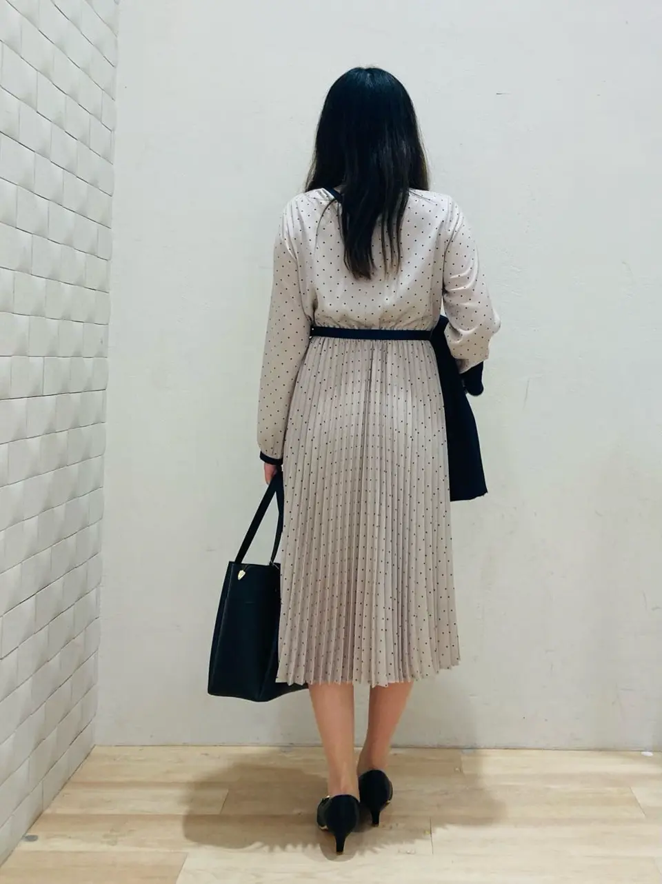 ANY SIS 川根　彩 コーディネート画像