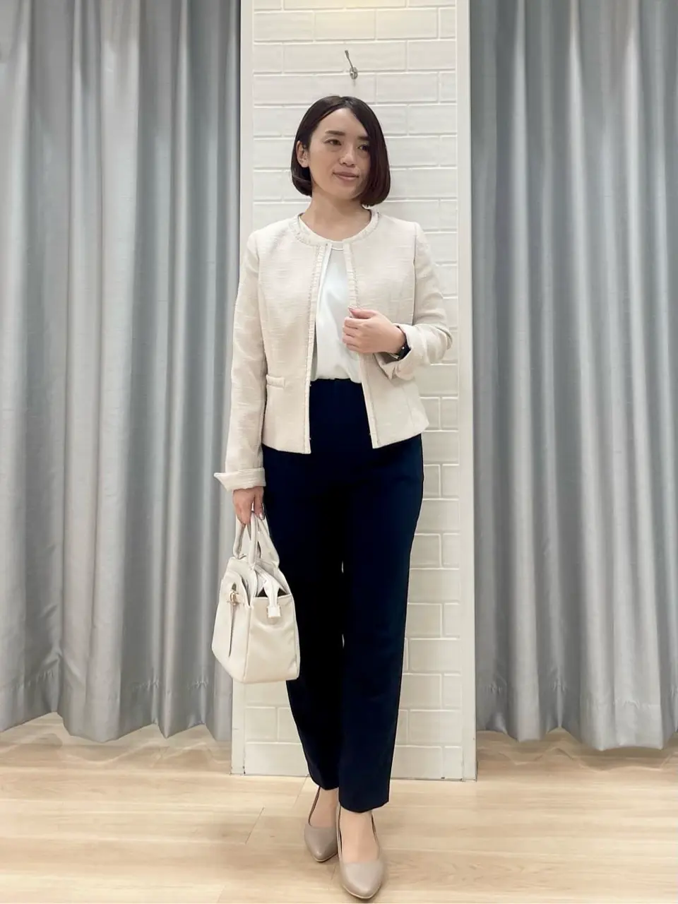 ANY SIS 丸岡 コーディネート画像