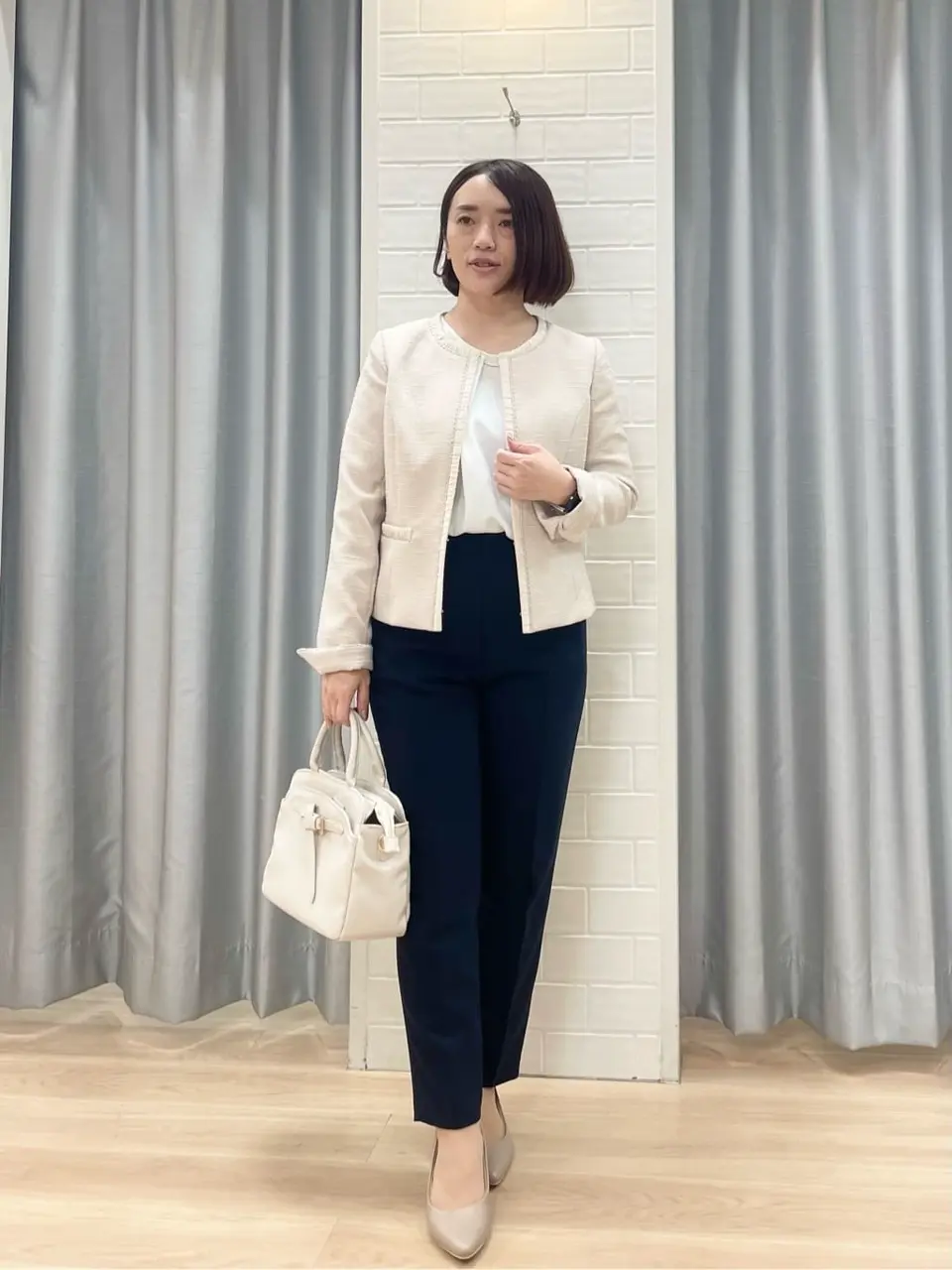 ANY SIS 丸岡 コーディネート画像