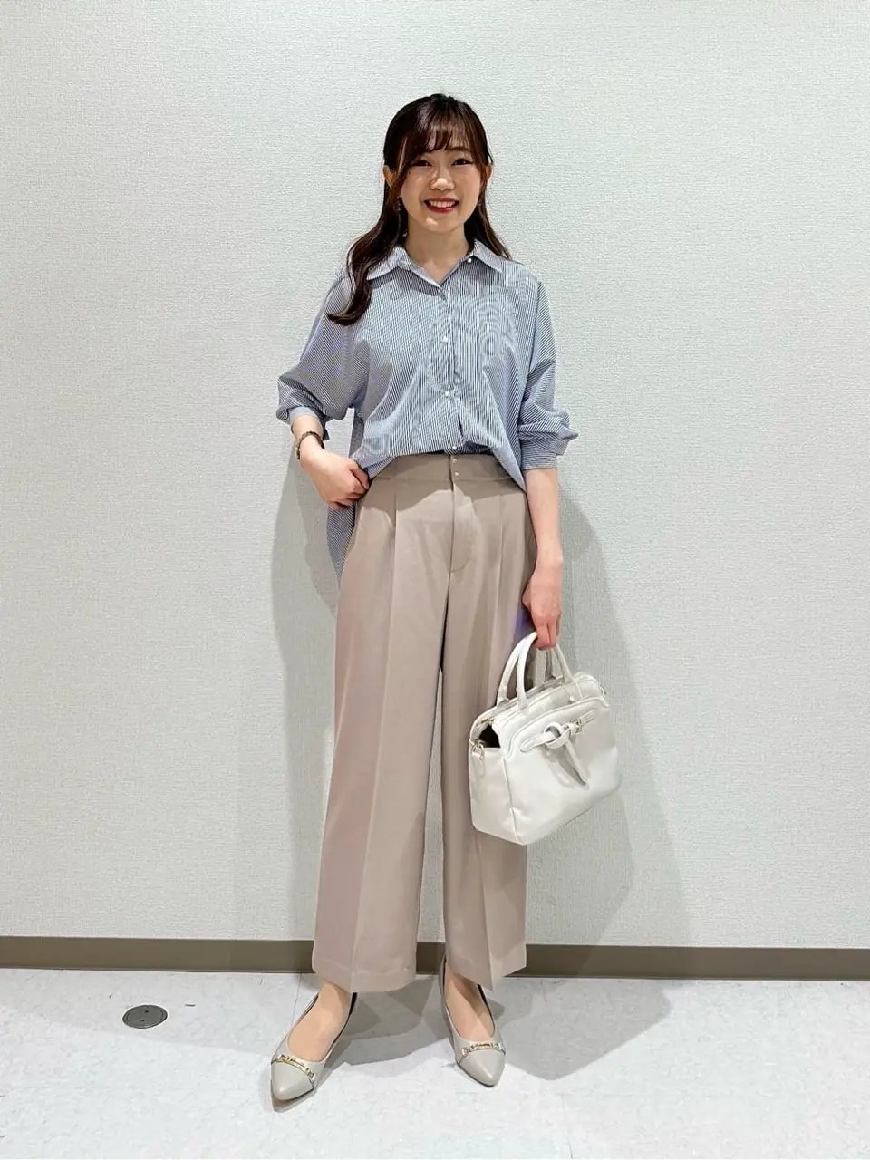 ANY SIS みぃ コーディネート画像