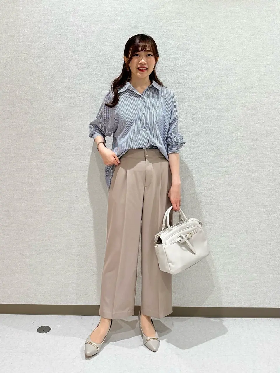 ANY SIS みぃ コーディネート画像