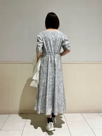 ANY SIS 村上 コーディネート画像