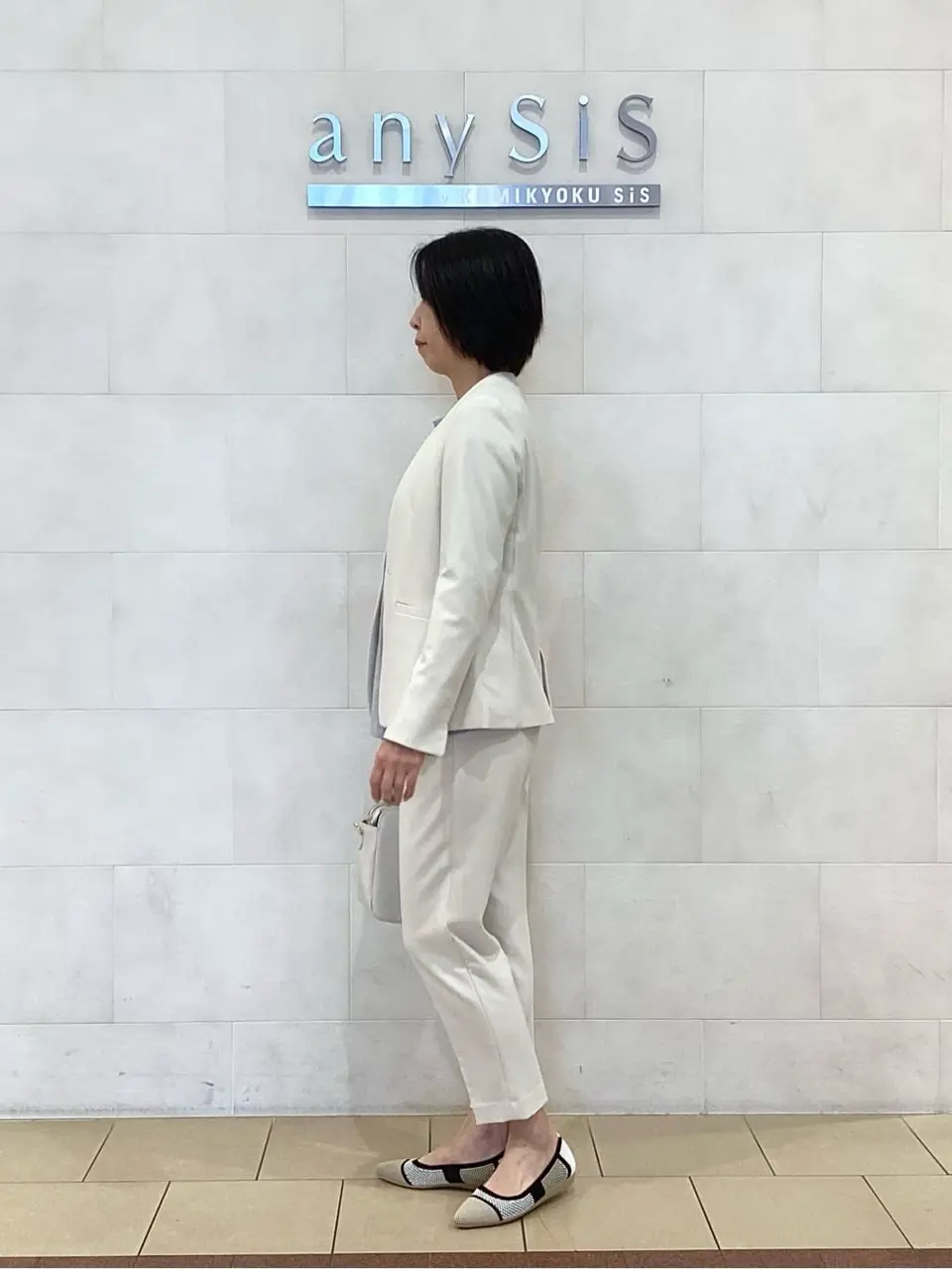 ANY SIS 藤森 コーディネート画像