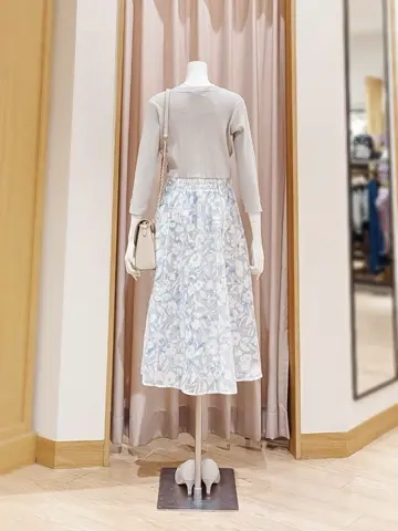 ANY SIS 岩田 コーディネート画像