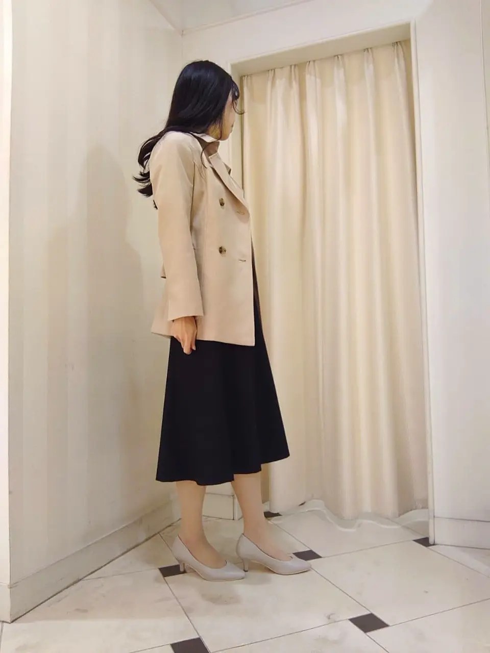 ANY SIS スタッフ コーディネート画像