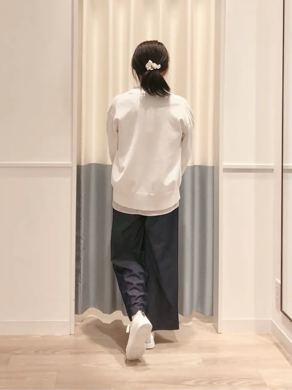 ANY SIS スタッフ コーディネート画像