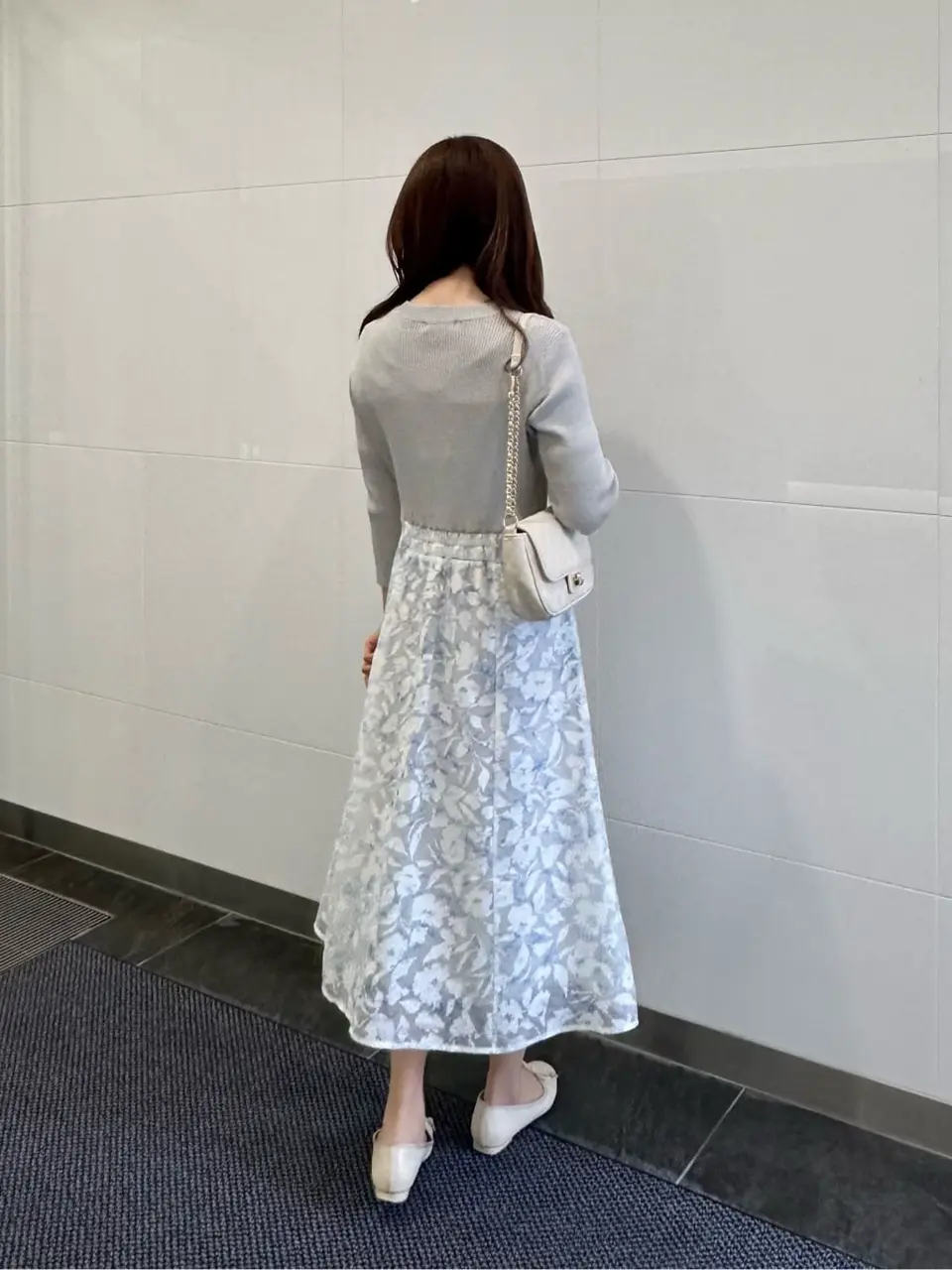 ANY SIS みぃ コーディネート画像