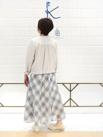 ANY SIS 井上 コーディネート画像