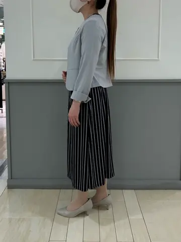 ANY SIS 咲本 コーディネート画像