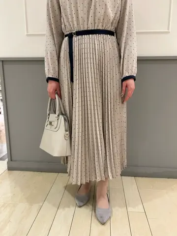 ANY SIS 咲本 コーディネート画像