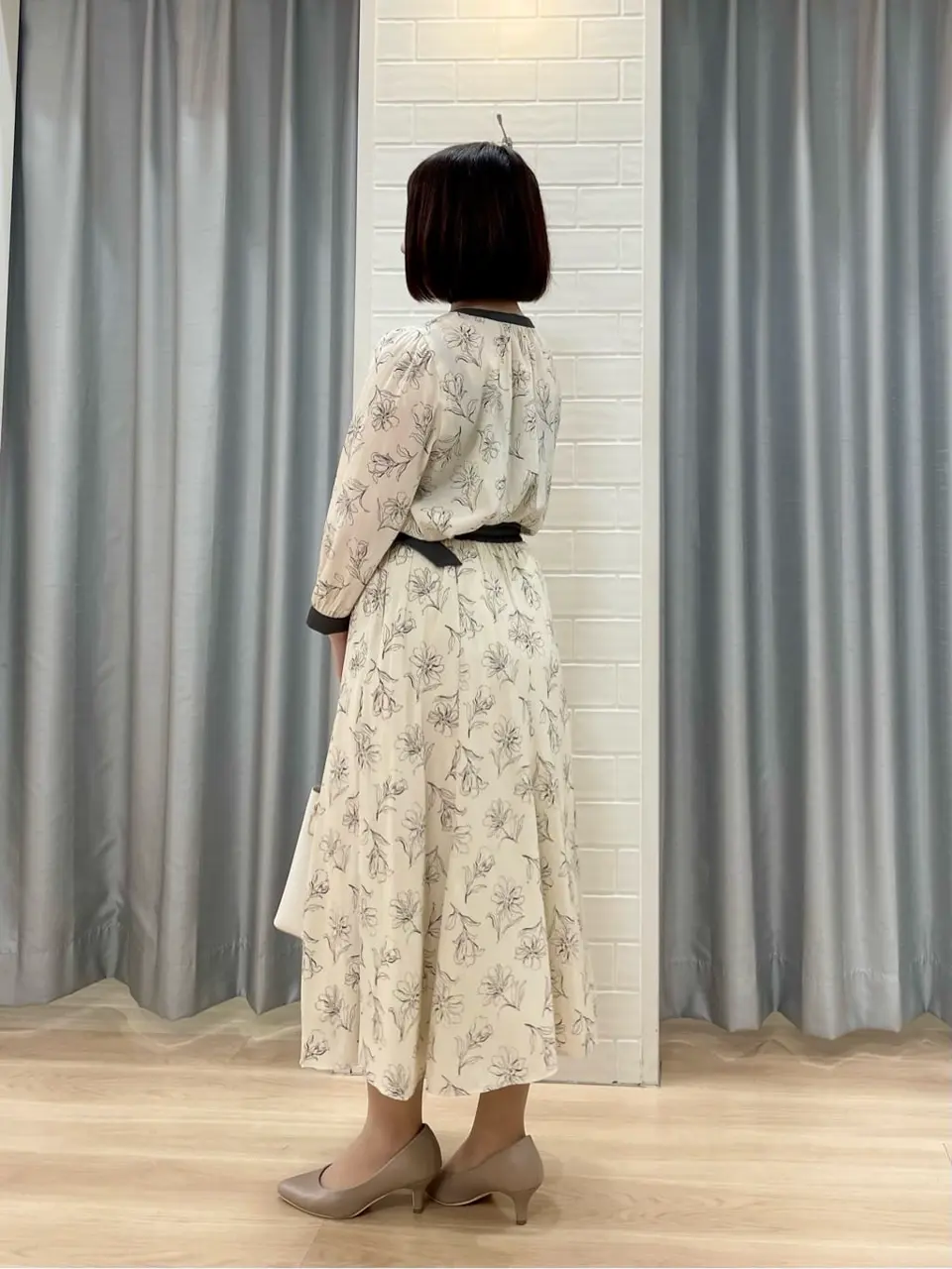 ANY SIS 丸岡 コーディネート画像