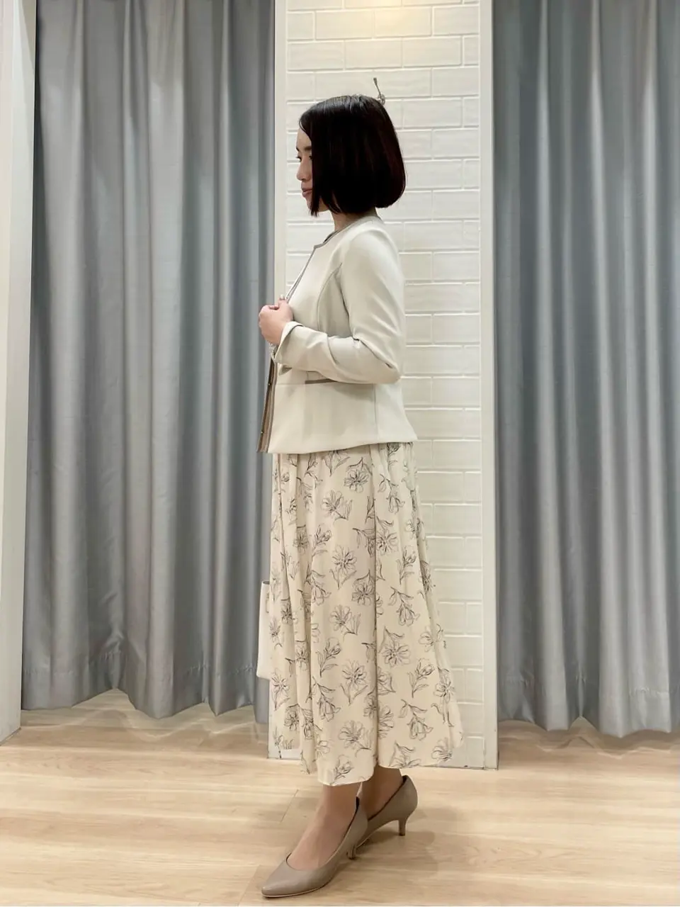 ANY SIS 丸岡 コーディネート画像