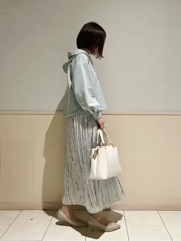 ANY SIS 村上 コーディネート画像