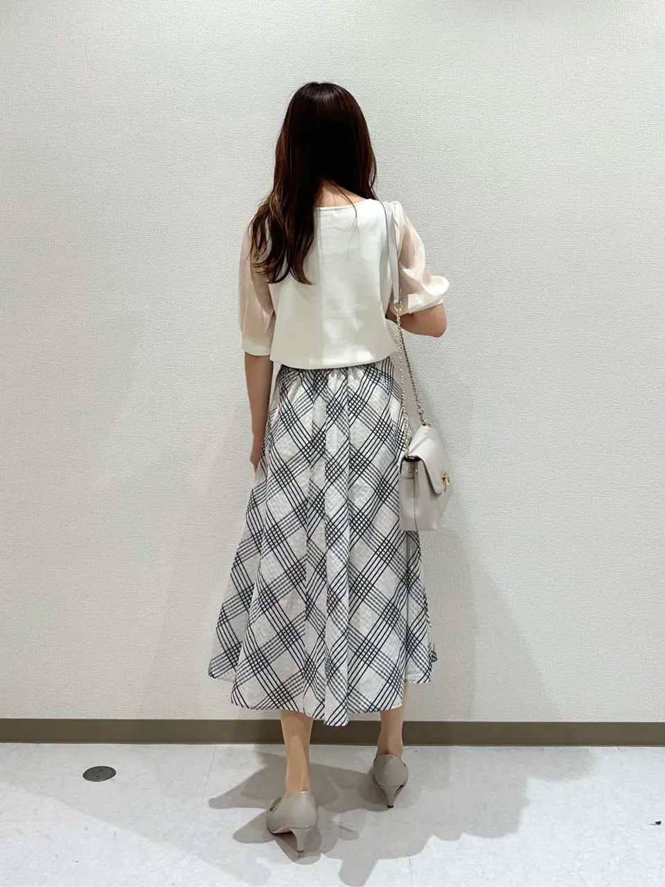 ANY SIS みぃ コーディネート画像