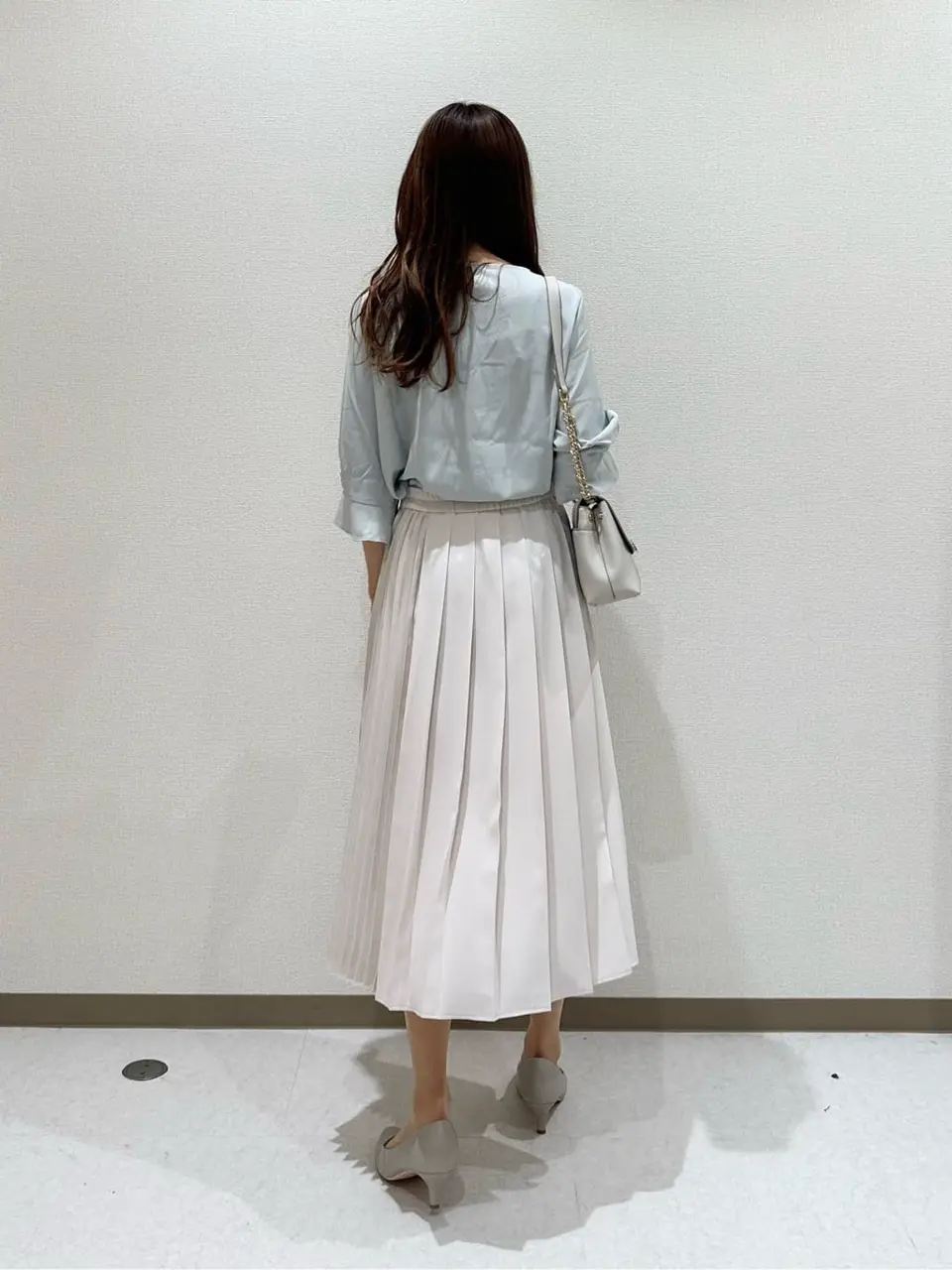 ANY SIS みぃ コーディネート画像