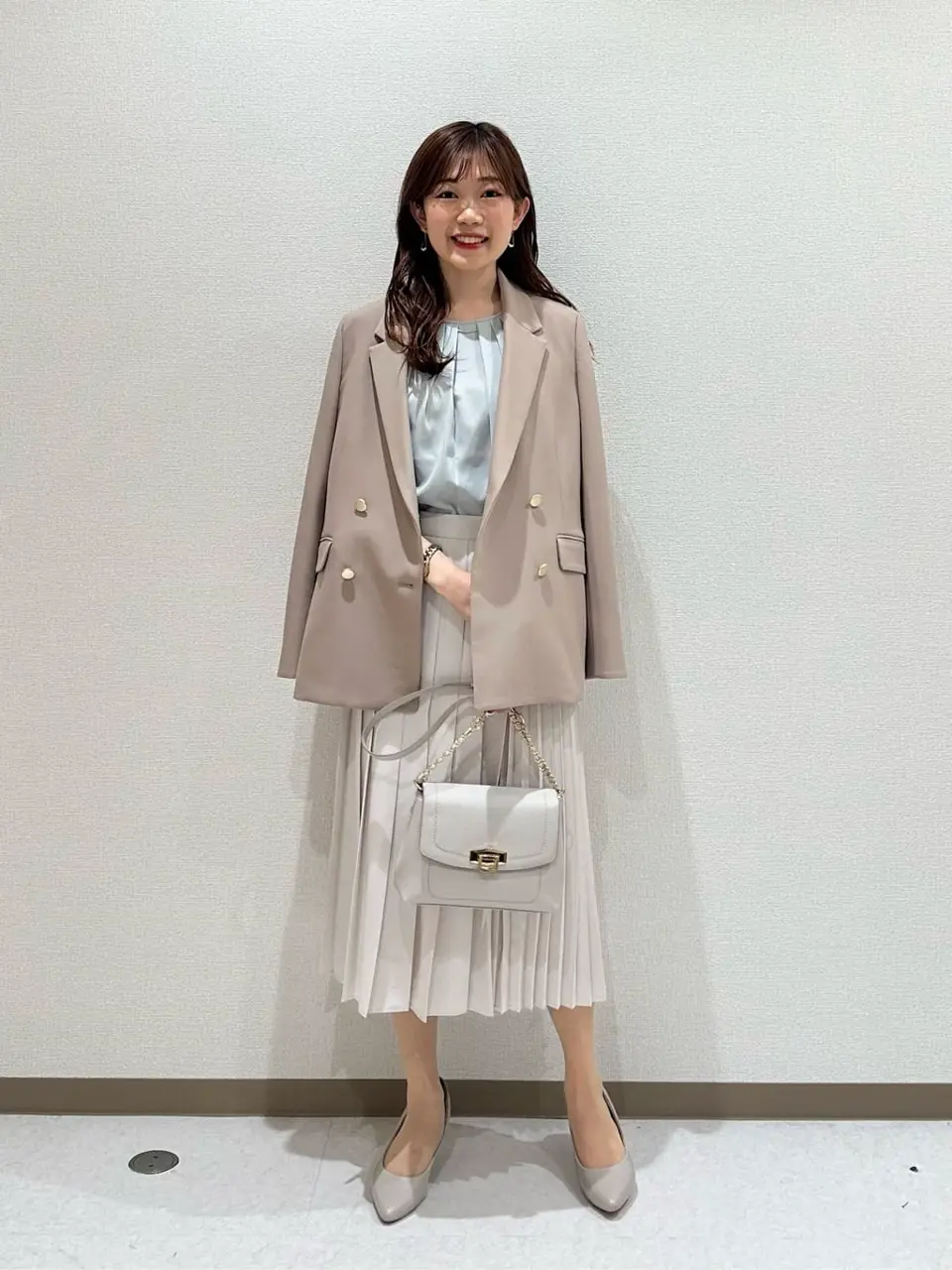 ANY SIS みぃ コーディネート画像