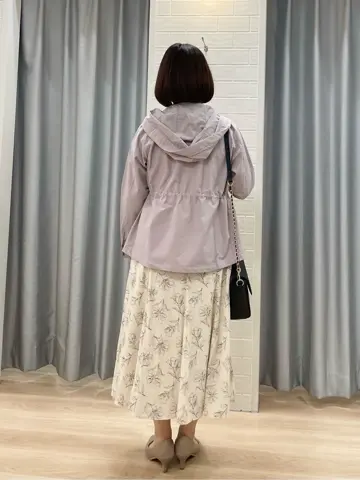 ANY SIS 丸岡 コーディネート画像