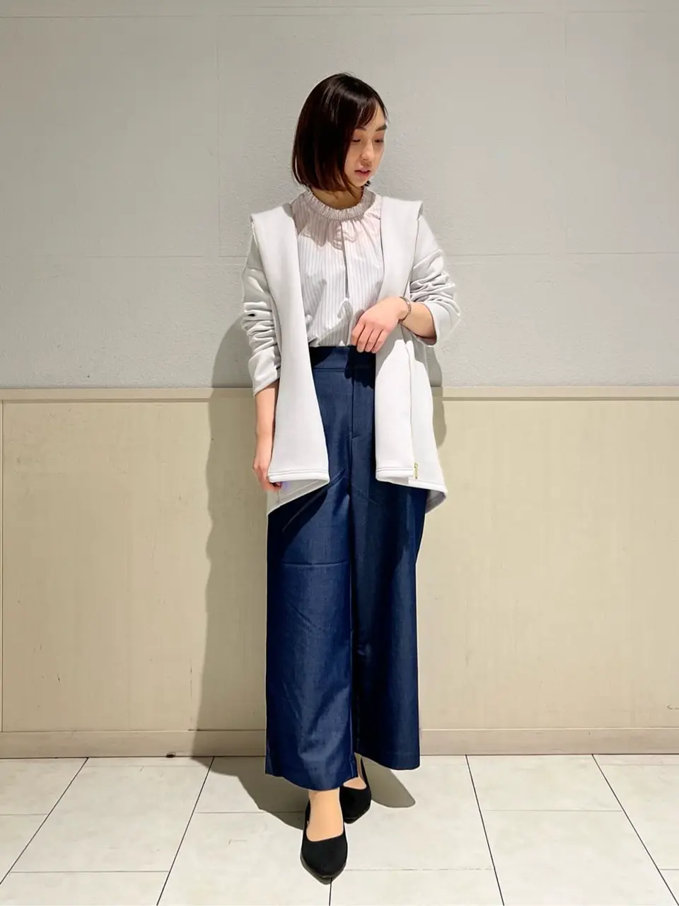 ANY SIS 村上 コーディネート画像