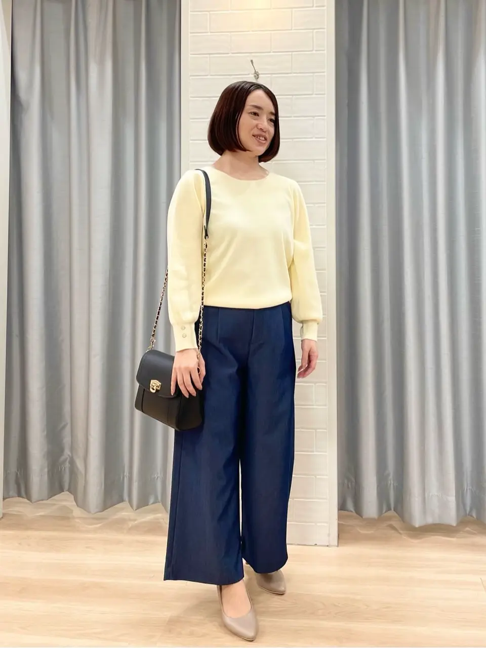 ANY SIS 丸岡 コーディネート画像