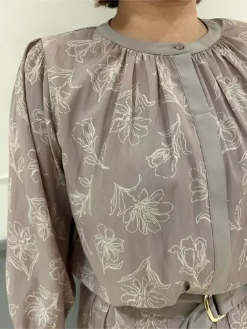 ANY SIS 堀部 コーディネート画像